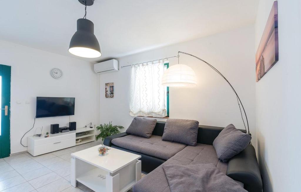 Holiday Home Lucija Sveti Filip i Jakov Exteriér fotografie